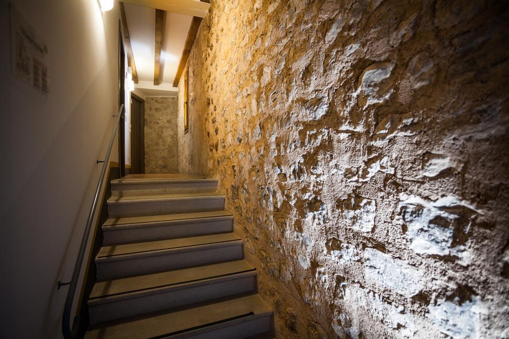 Hotel Portici - Romantik&Wellness Riva del Garda Esterno foto